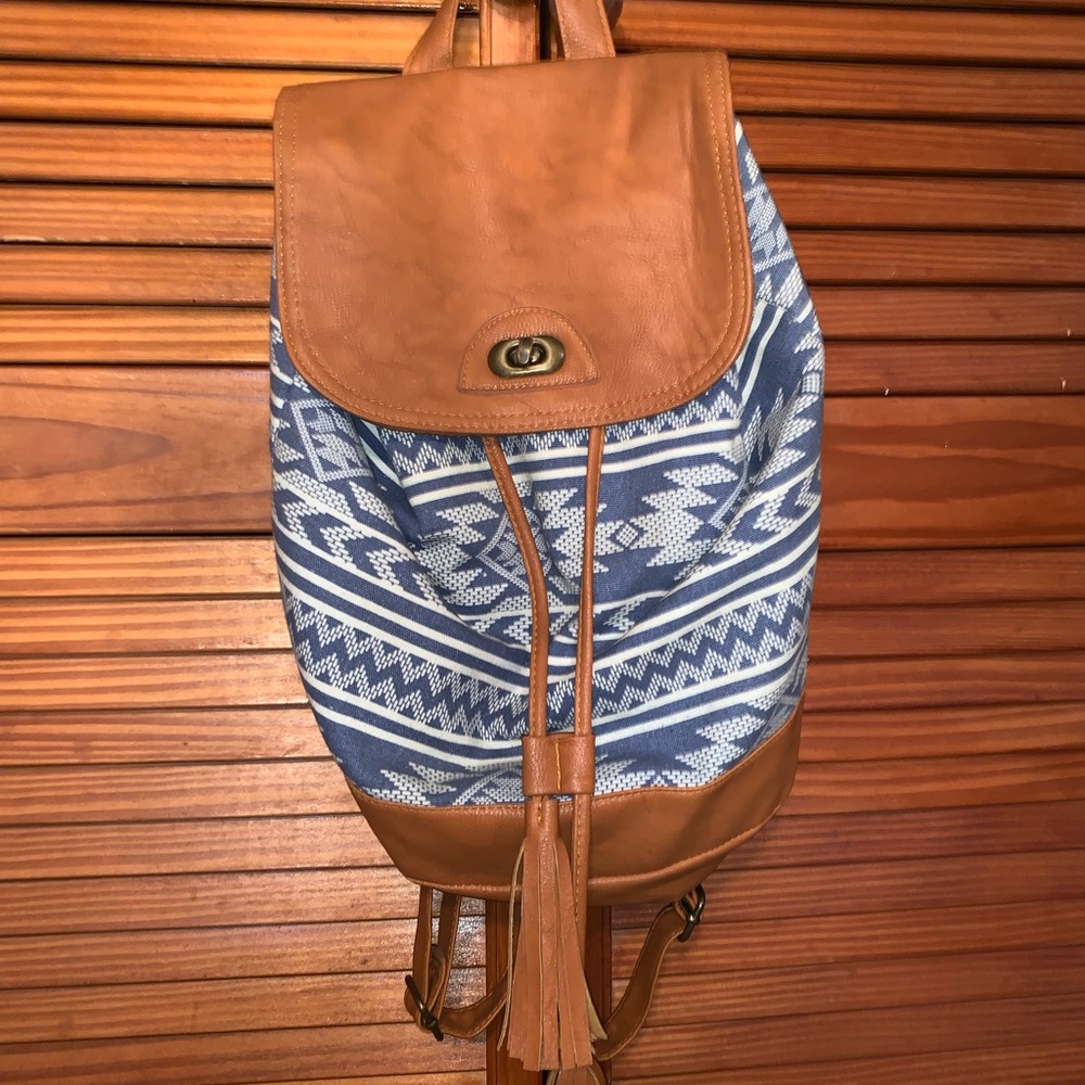 String Backpack with blue tribal print